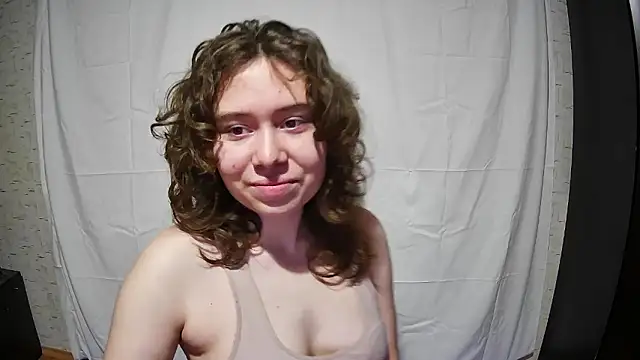 girliemilk online show from 25, 11, 2025