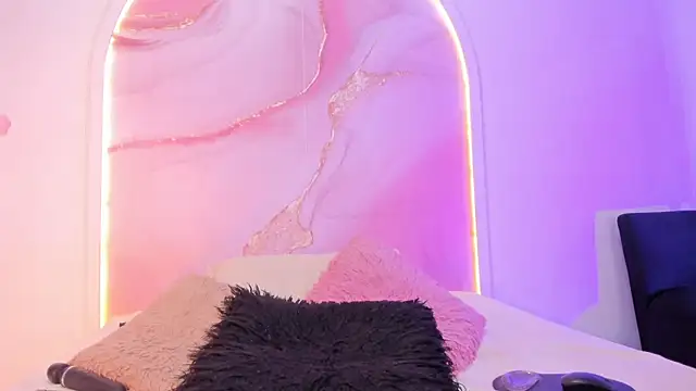 Sofii Lopezz online show from 4, 3, 2026