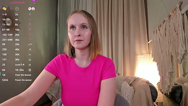 Agatha Mott online show from 8, 3, 2025