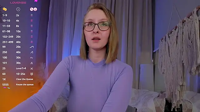 Agatha Mott online show from 15, 3, 2025