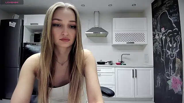 Snapshot of lisenok chatting on 12, 3, 2026 lisenok online show from 12, 3, 2026