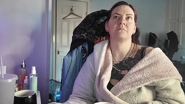 Snapshot of AureliaXOX chatting on 26, 11, 2025 AureliaXOX online show from 26, 11, 2025