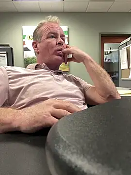 Snapshot of hintly chatting on 6, 2, 2026 hintly online show from 6, 2, 2026