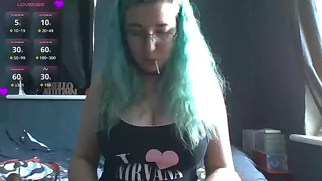 BunnieXO247 online show from 25, 10, 2025