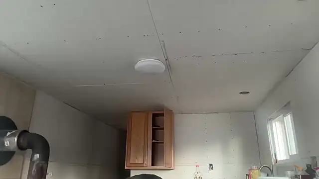 Snapshot of redone8in chatting on 17, 2, 2025 redone8in online show from 17, 2, 2025