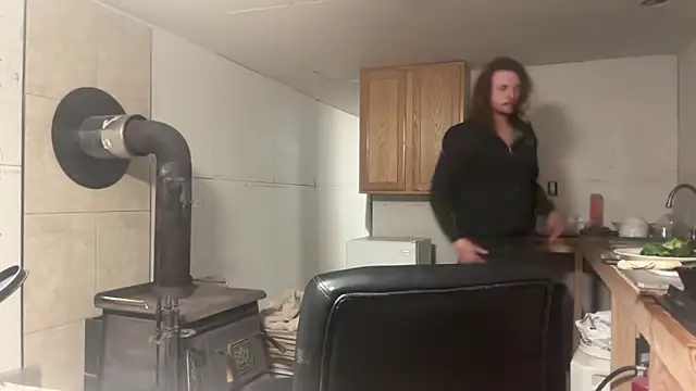 Snapshot of redone8in chatting on 13, 3, 2025 redone8in online show from 13, 3, 2025