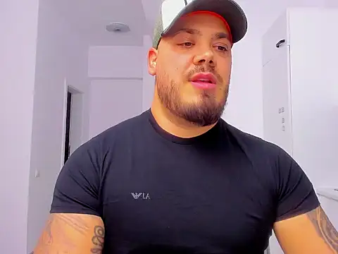 Snapshot of ZackMasterss chatting on 25, 10, 2025 ZackMasterss online show from 25, 10, 2025