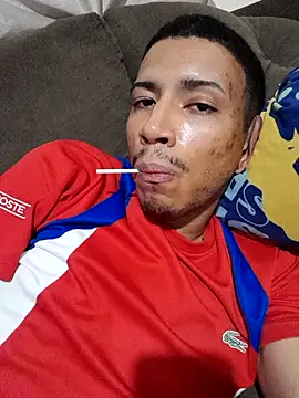 Snapshot of Mineirinho043 chatting on 6, 3, 2025 Mineirinho043 online show from 6, 3, 2025