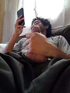 Snapshot of Mineirinho043 chatting on 14, 10, 2025 Mineirinho043 online show from 14, 10, 2025