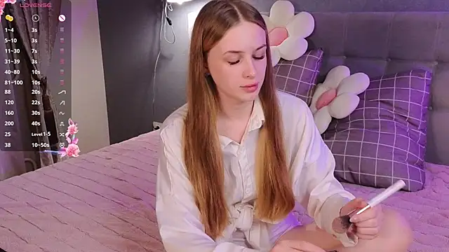 soft babe online show from 12, 10, 2025