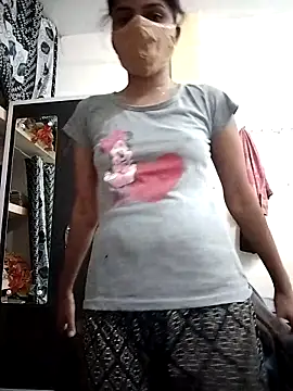 Snapshot of fuungirl38 chatting on 18, 10, 2025 fuungirl38 online show from 18, 10, 2025