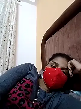 Snapshot of fuungirl38 chatting on 4, 11, 2025 fuungirl38 online show from 4, 11, 2025