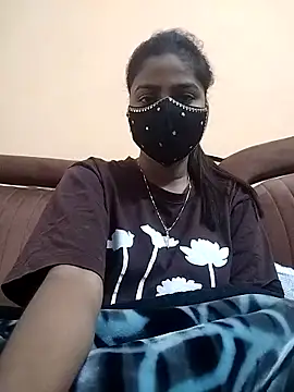 Snapshot of fuungirl38 chatting on 20, 12, 2025 fuungirl38 online show from 20, 12, 2025