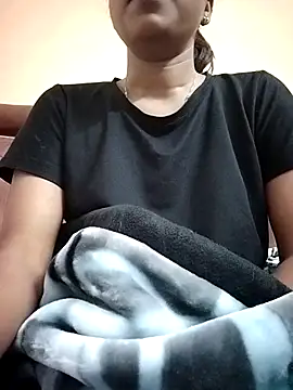 Snapshot of fuungirl38 chatting on 23, 12, 2025 fuungirl38 online show from 23, 12, 2025