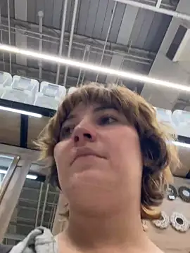 Snapshot of Maggie_Geller chatting on 4, 3, 2026 Maggie Geller online show from 4, 3, 2026