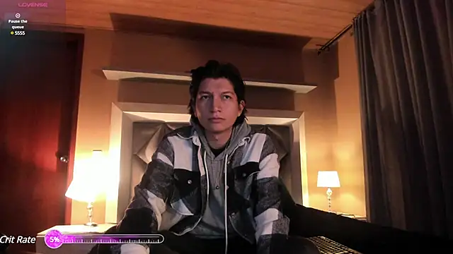 Golden-Boyy online show from 17, 3, 2025