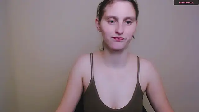 AdrianaRich  online show from 5, 2, 2025