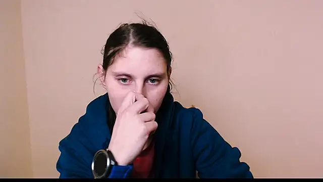 AdrianaRich  online show from 13, 2, 2025