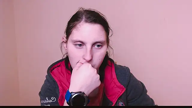 AdrianaRich  online show from 14, 2, 2025