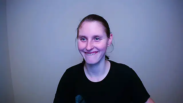 AdrianaRich  online show from 25, 2, 2025