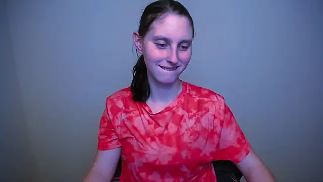 AdrianaRich  online show from 27, 2, 2025