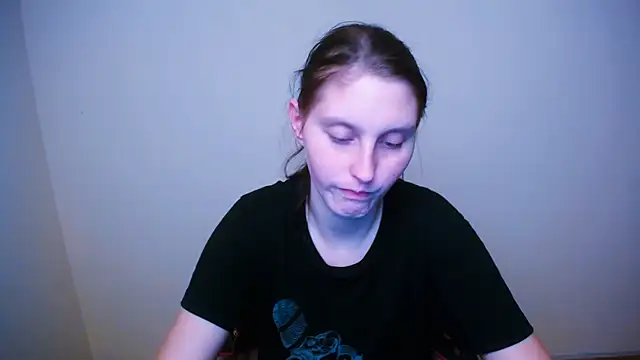 AdrianaRich  online show from 4, 3, 2025