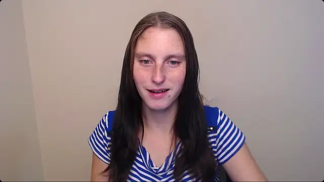 AdrianaRich  online show from 9, 9, 2025