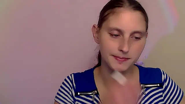 AdrianaRich  online show from 2, 10, 2025