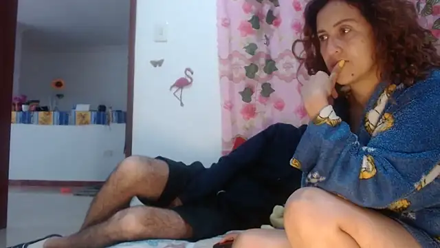 jeans and emma online show from 12, 3, 2025