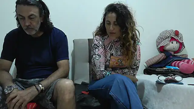 jeans and emma online show from 22, 2, 2026