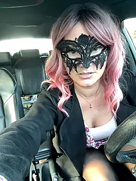 Loveblackzilla online show from 26, 11, 2025