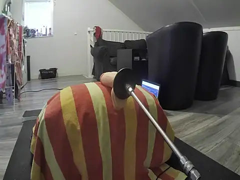 YourLoveBoyKevin online show from 27, 2, 2026