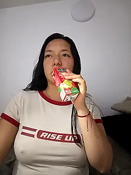 CuteHarper online show from 10, 10, 2025