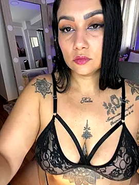 Madissonlove 1 online show from 11, 11, 2025