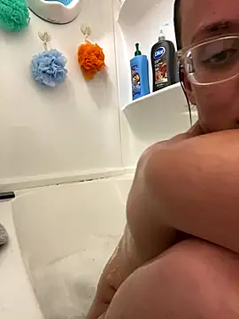 Snapshot of grassXass420 chatting on 29, 10, 2025 grassXass420 online show from 29, 10, 2025