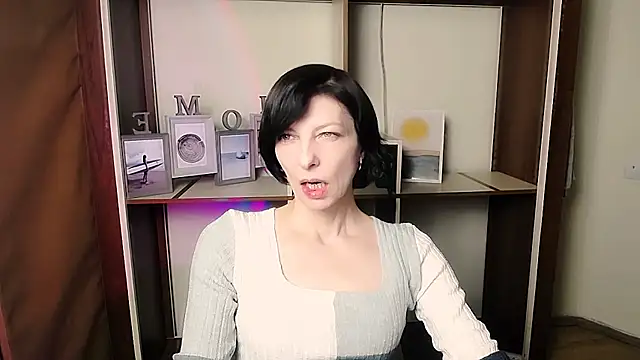  AngeliaFlow  online show from 16, 1, 2026