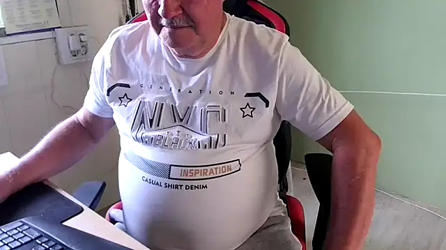 Snapshot of barenfan chatting on 28, 2, 2025 barenfan online show from 28, 2, 2025