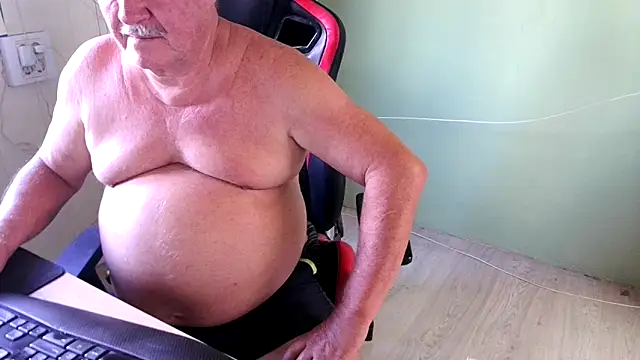 Snapshot of barenfan chatting on 6, 3, 2025 barenfan online show from 6, 3, 2025