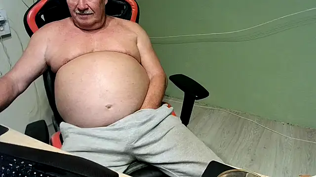 Snapshot of barenfan chatting on 13, 3, 2025 barenfan online show from 13, 3, 2025