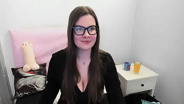 CarolineFlirt online show from 12, 3, 2026