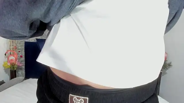 Sophia Brunett online show from 11, 2, 2026