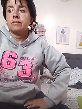 Snapshot of Saori_Sann_ chatting on 21, 10, 2025 Saori Sann online show from 21, 10, 2025