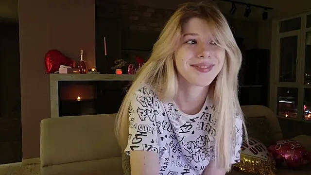 Bella amory online show from 16, 2, 2025