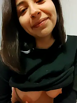 Snapshot of MaiPandora chatting on 14, 9, 2025 MaiPandora online show from 14, 9, 2025