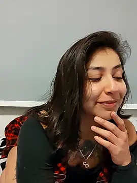 Snapshot of MaiPandora chatting on 15, 9, 2025 MaiPandora online show from 15, 9, 2025