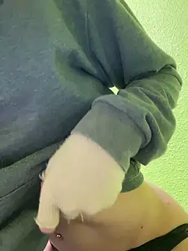 stormmart18 online show from 8, 2, 2025