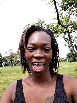 Lesly warrio online show from 4, 2, 2026