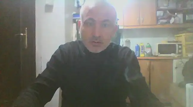 Snapshot of murat7888 chatting on 7, 3, 2025 murat7888 online show from 7, 3, 2025