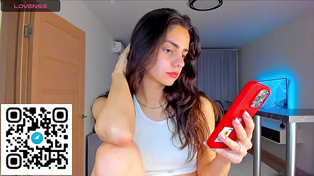 EmiliaZen online show from 11, 11, 2025