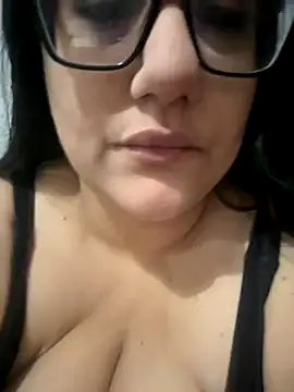 Snapshot of daianaspencer chatting on 3, 12, 2025 daianaspencer online show from 3, 12, 2025